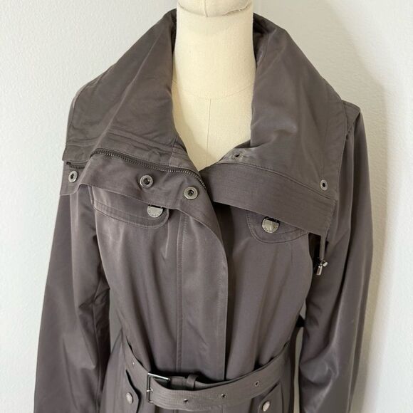 [London Fog] Mid length trench coat - Size Medium - Picture 2 of 7